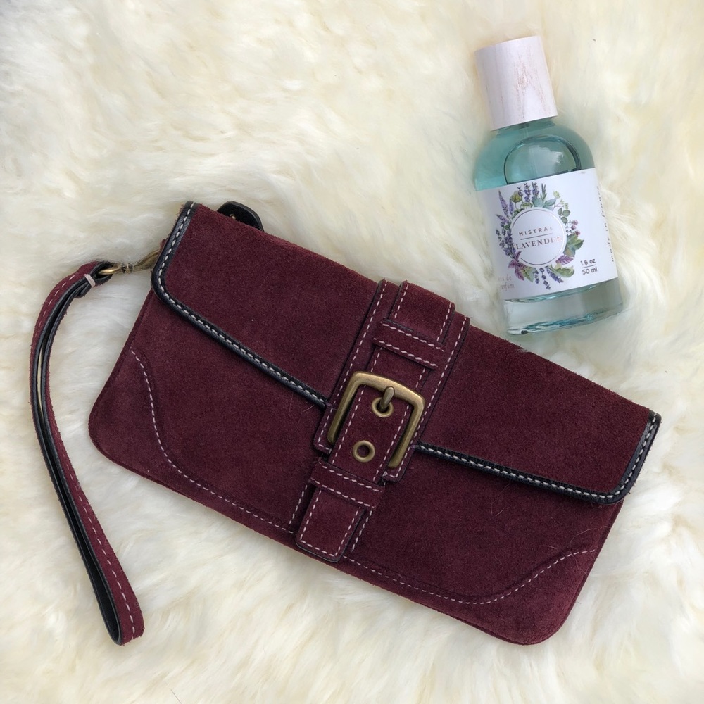 Burgandy Suede ✨Coach✨Wristlet